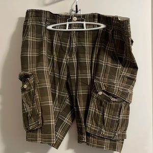 Old navy cargo shorts
